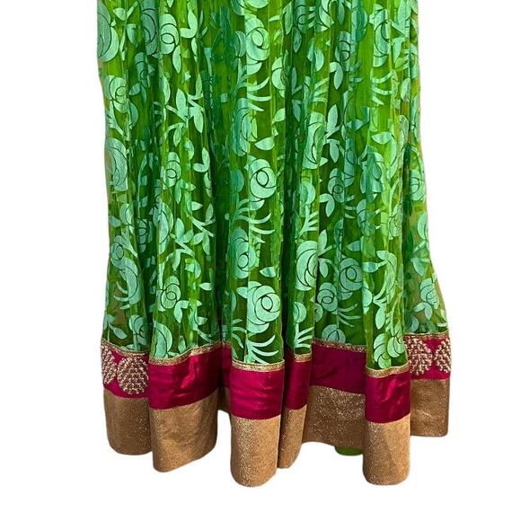 Karishma Women's Green Short Sleeve Round Neck Embellished Fit & Flare Dress S - Picture 13 of 16